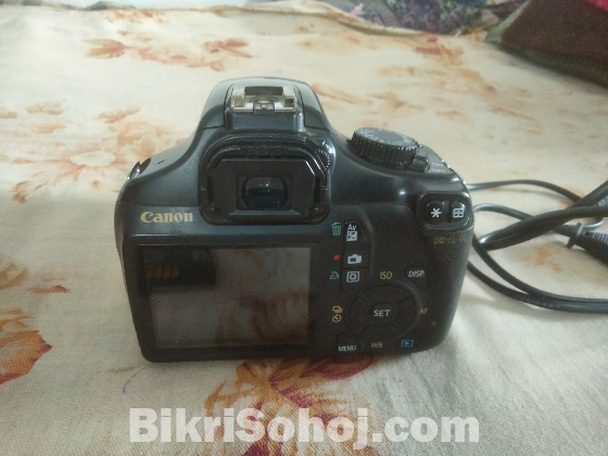 Canon 1100D